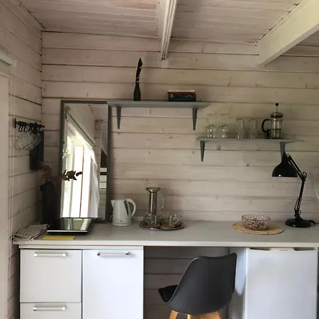 펜션 Breeze Gardenhouse 페르누